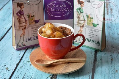 Kasza jaglana z malinami i karmelizowanymi jabłkami 