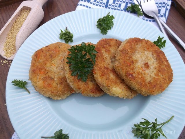 Kotleciki z kaszy jaglanej i warzyw