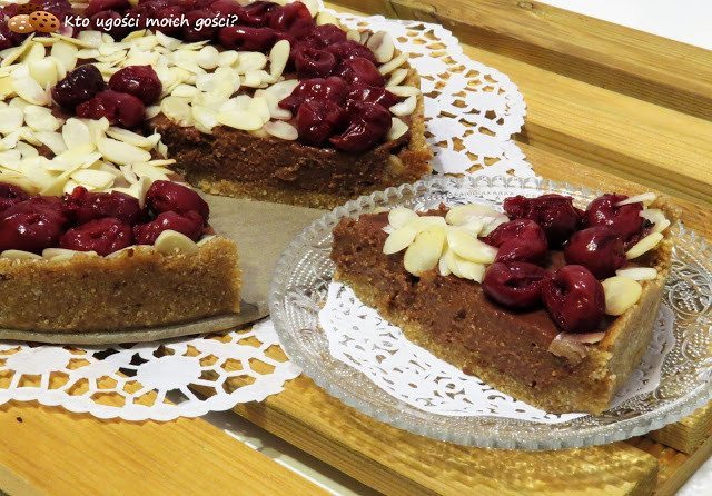 Tarta z kremem jaglanym bez pieczenia