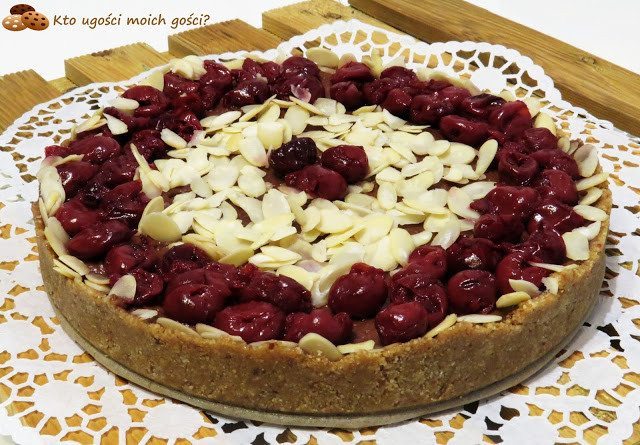 Tarta z kremem jaglanym