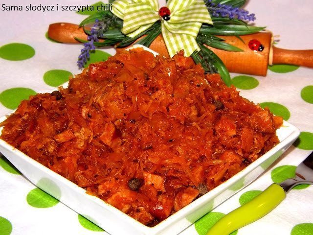 Tradycyjny bigos staropolski
